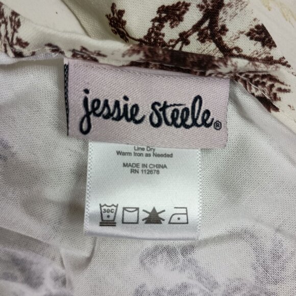 Vintage Inspired Country Toile Cotton Apron With Pink Button Pocket & Ties - Picture 7 of 8